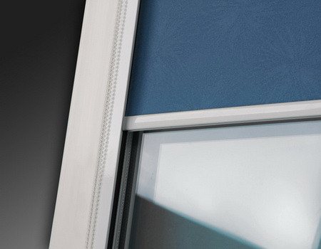 verduisterd rolgordijn voor tuimelraam zonder boren montage